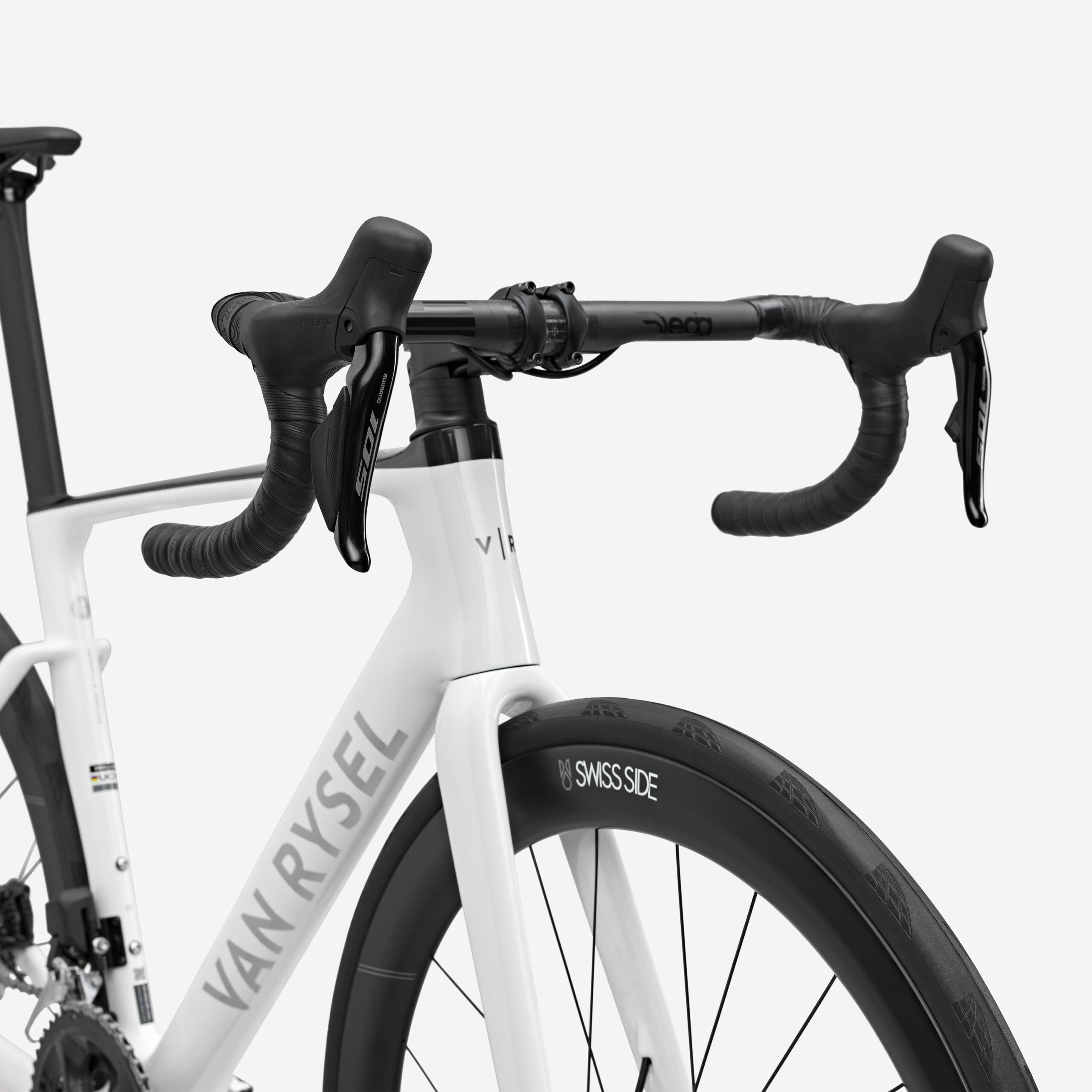 Reconditionné – Vélo de route – Specialized Aethos – 56 . TRES BON